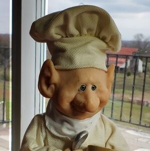 Zim's The Elves Themselves chef with spoon and wooden bowl